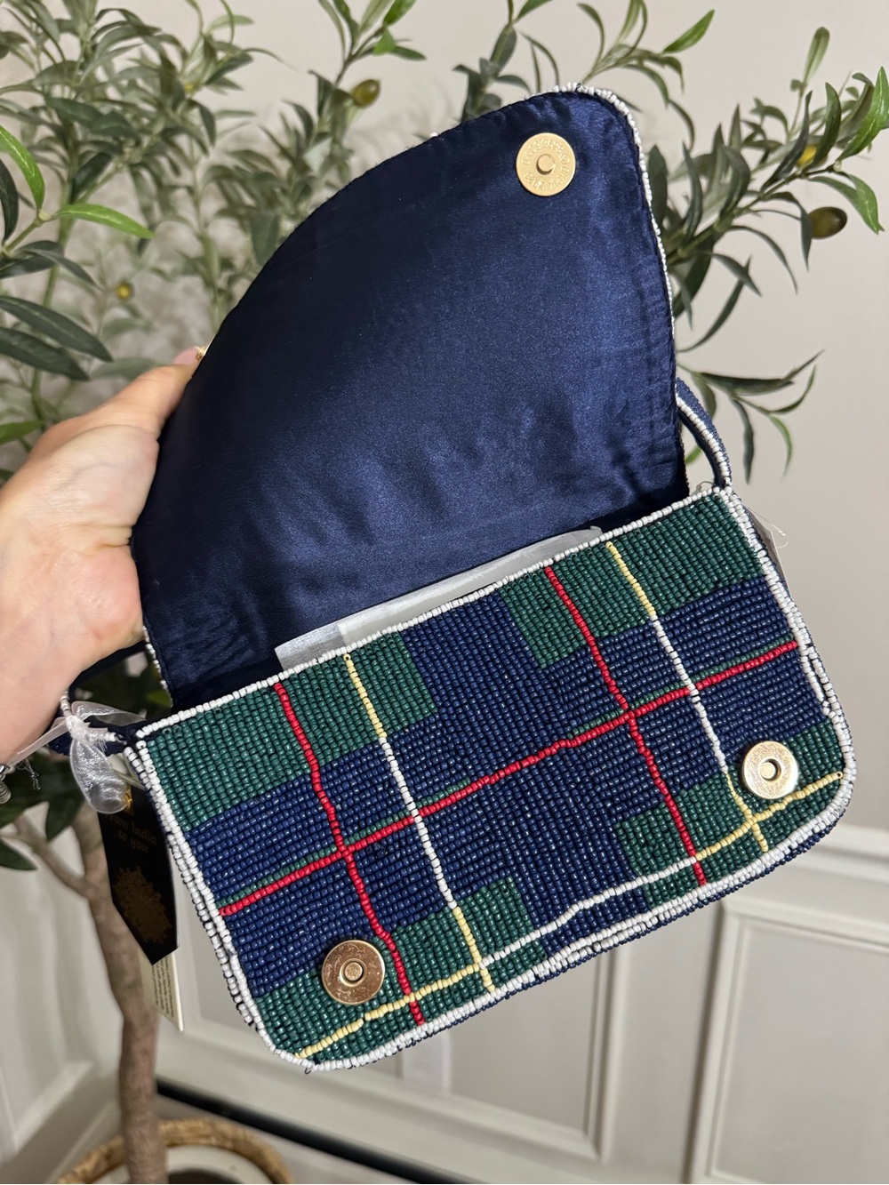 MADE IN INDIA beaded plaid teddy bear flap shoulder bag - Picture 6 of 7